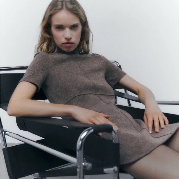 ZARA Soft Dress - Picture 1 of 7